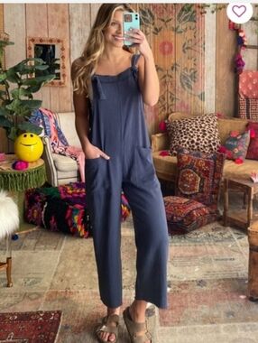 Natural Life Carly Jumpsuit Medium NWT